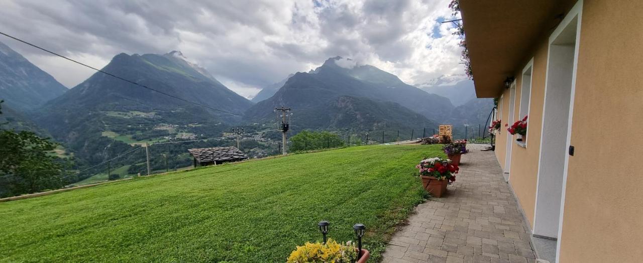 Bed and Breakfast Lo Noyer Et Les Roses Saint Nicolas Exterior foto